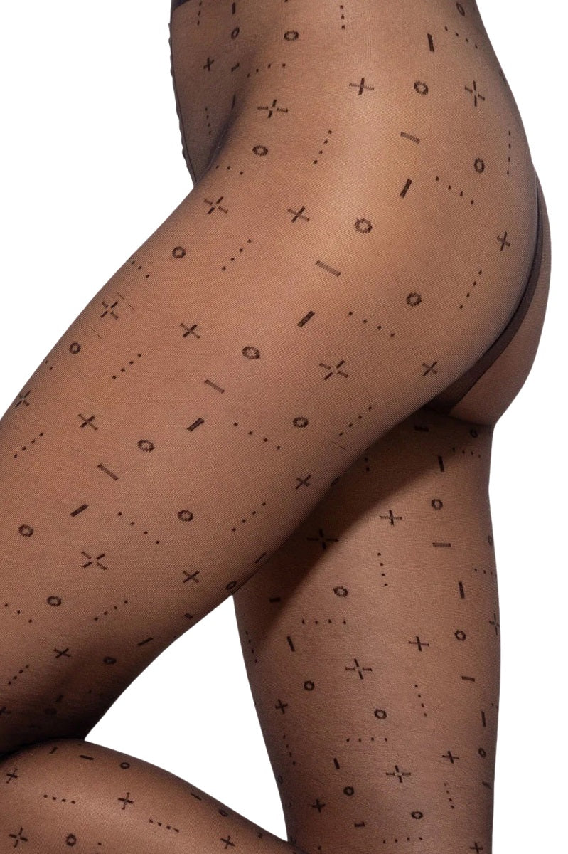 Patterned tights 2024 trend